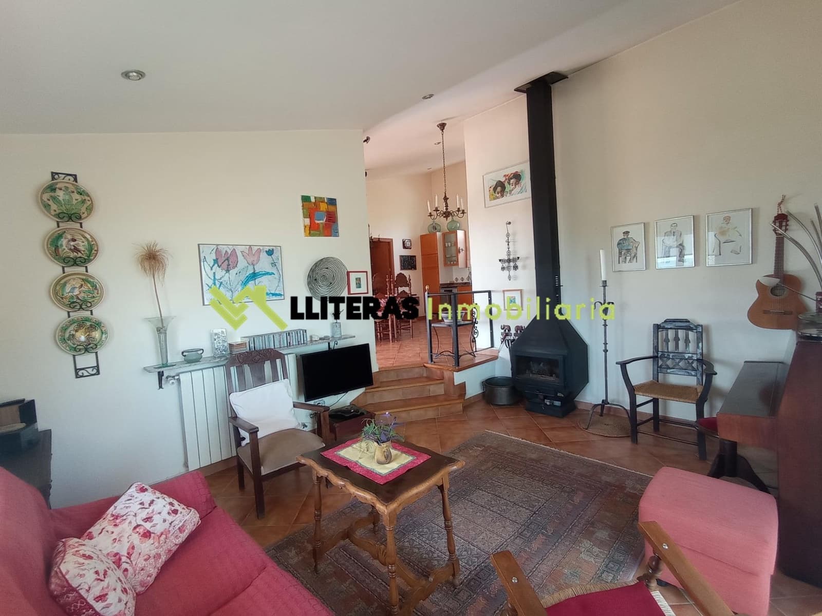 2 slaapkamer Finca/Landhuis te koop in Moscari met garage - € 980.000 (Ref: 9535925)