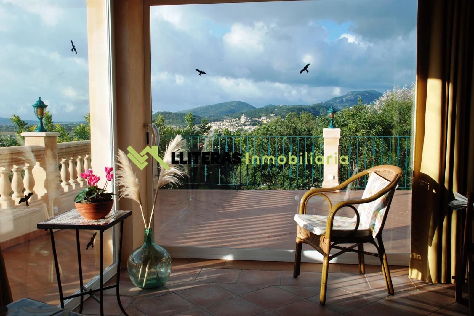 2 slaapkamer Finca/Landhuis te koop in Moscari met garage - € 980.000 (Ref: 9535925)