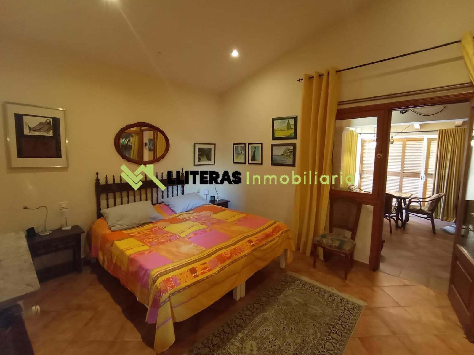 2 slaapkamer Finca/Landhuis te koop in Moscari met garage - € 980.000 (Ref: 9535925)