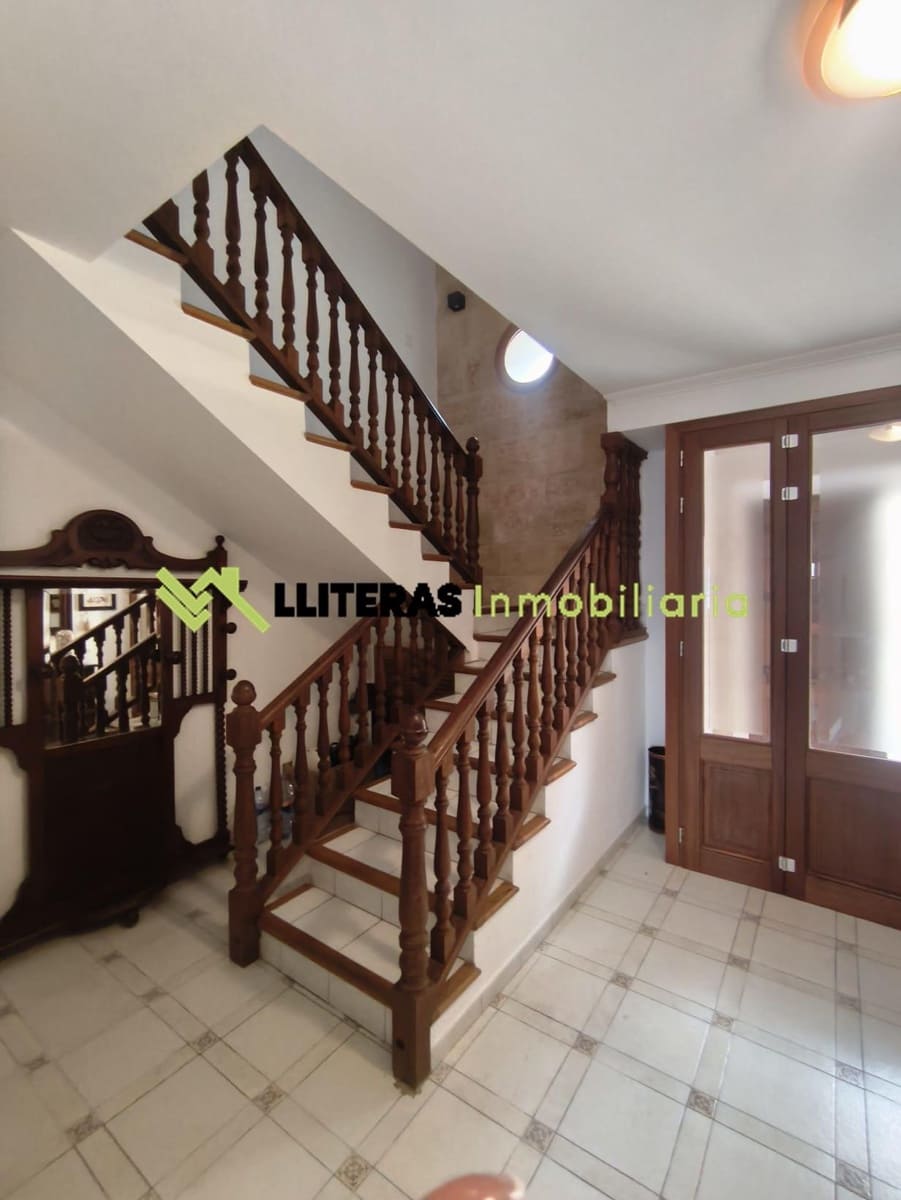 5 soveværelse Villa til salg i Campanet med swimmingpool - € 850.000 (Ref: 9604962)