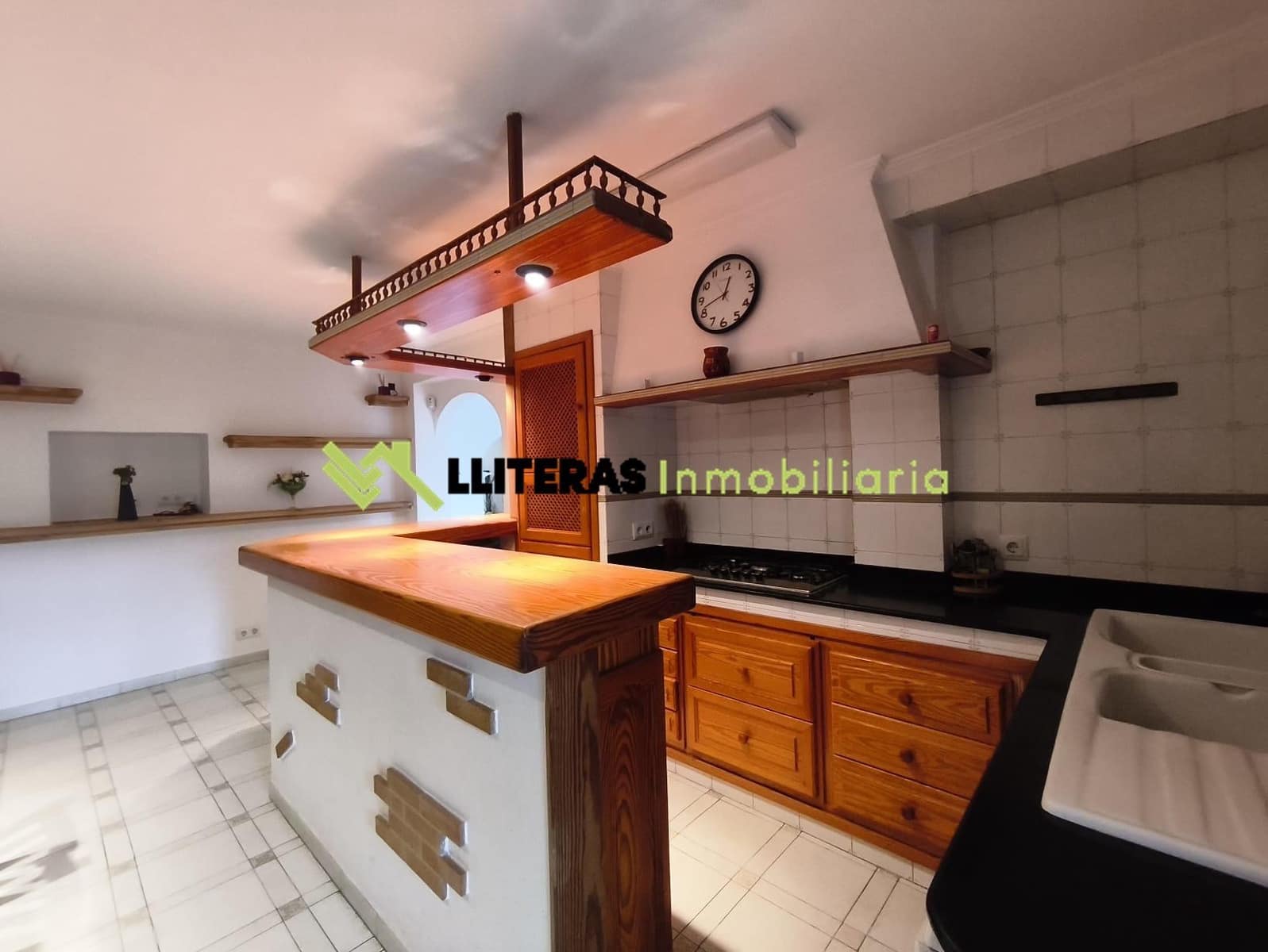 5 soveværelse Villa til salg i Campanet med swimmingpool - € 850.000 (Ref: 9604962)