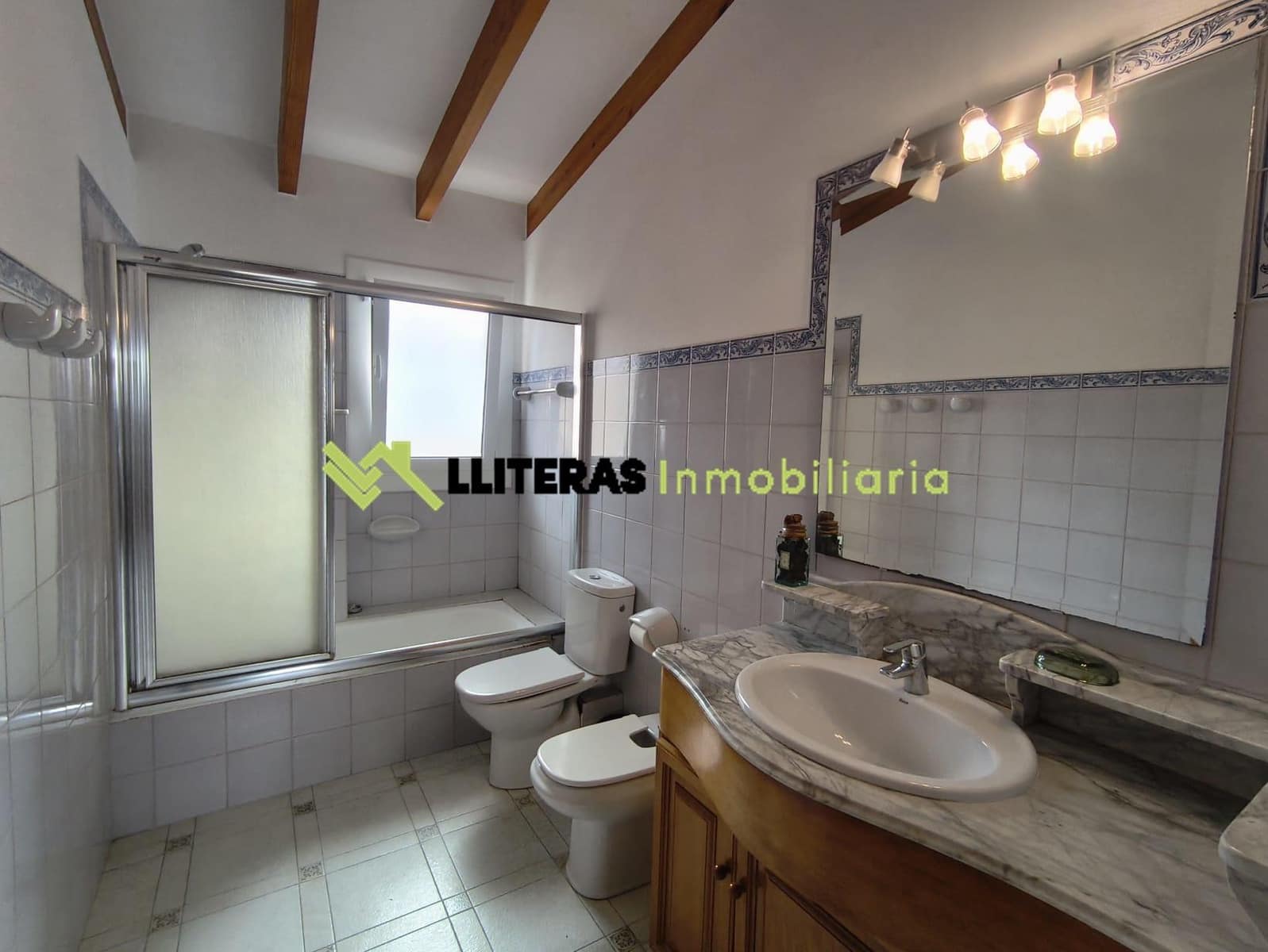 5 soveværelse Villa til salg i Campanet med swimmingpool - € 850.000 (Ref: 9604962)