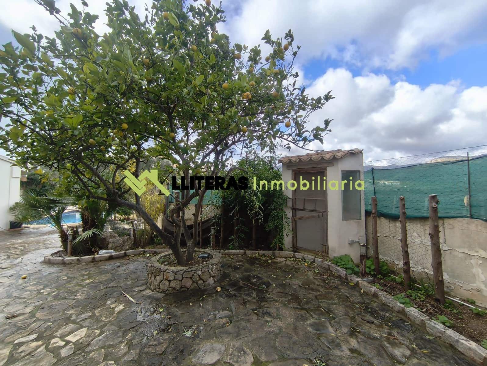 5 soveværelse Villa til salg i Campanet med swimmingpool - € 850.000 (Ref: 9604962)