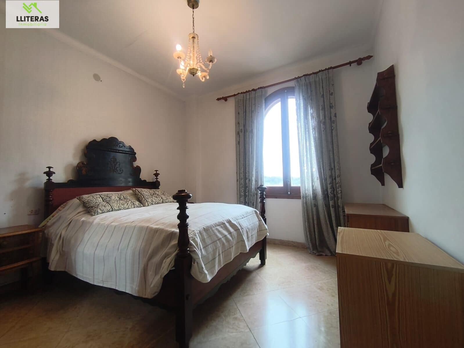 5 bedroom Villa for sale in Santa Margalida - € 395,000 (Ref: 9656083)