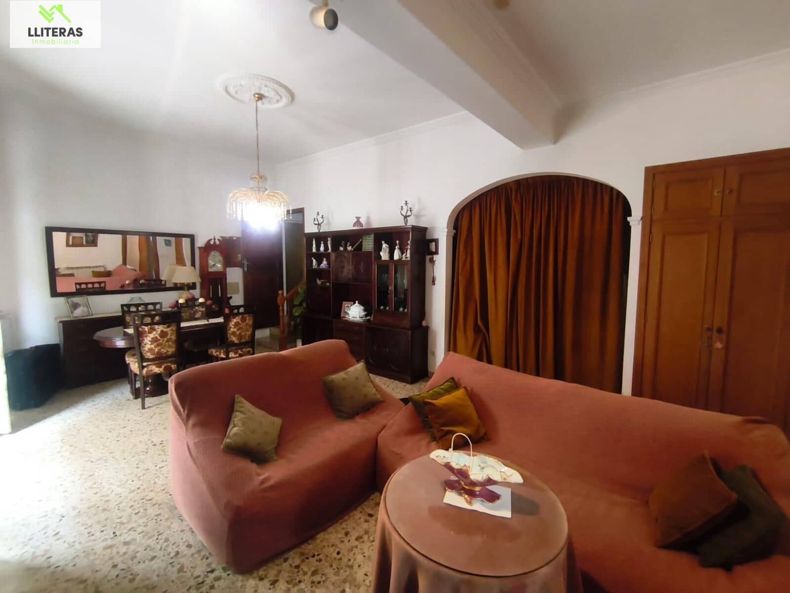 5 bedroom Villa for sale in Santa Margalida - € 395,000 (Ref: 9656083)