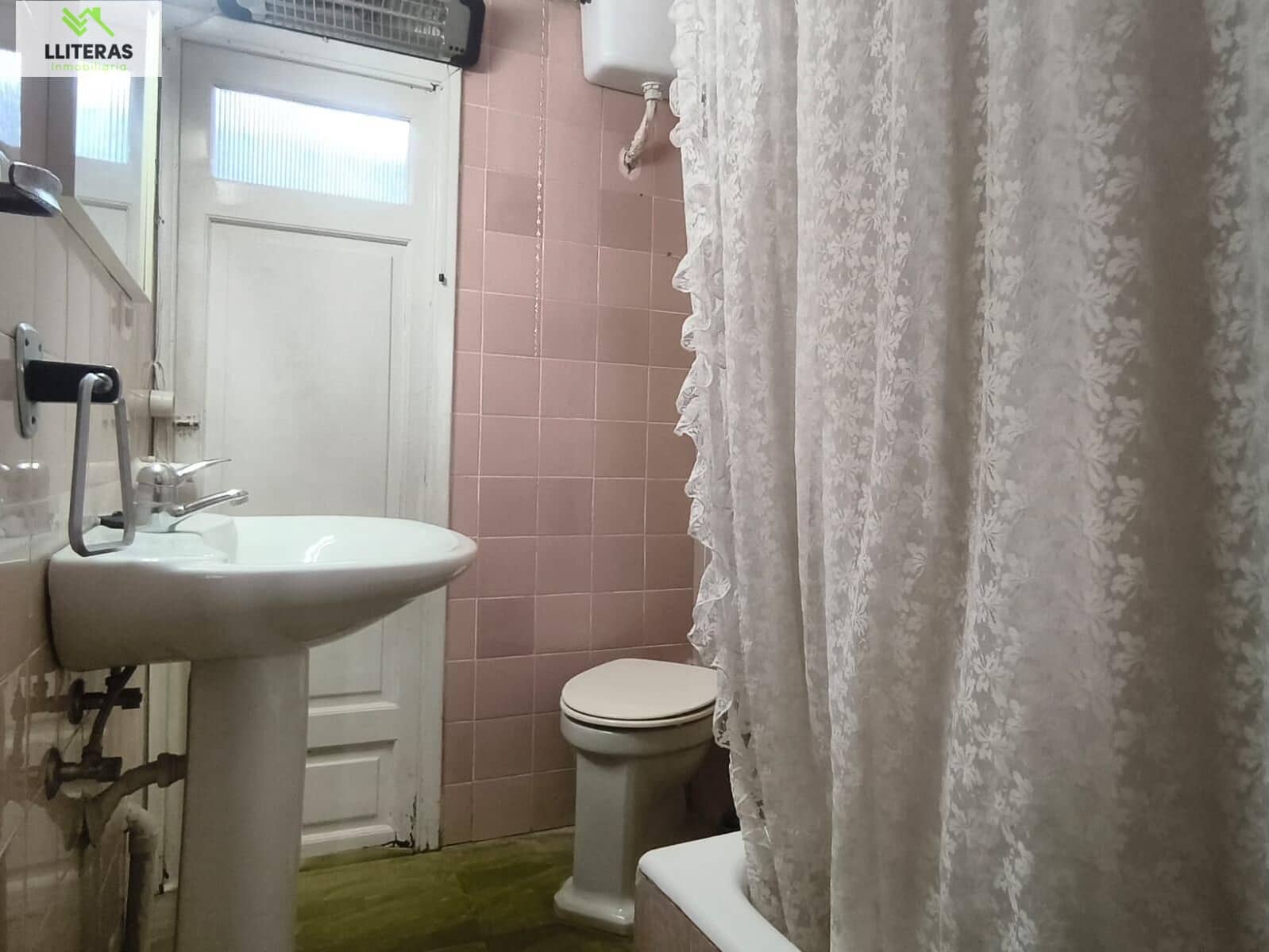 5 bedroom Villa for sale in Santa Margalida - € 395,000 (Ref: 9656083)