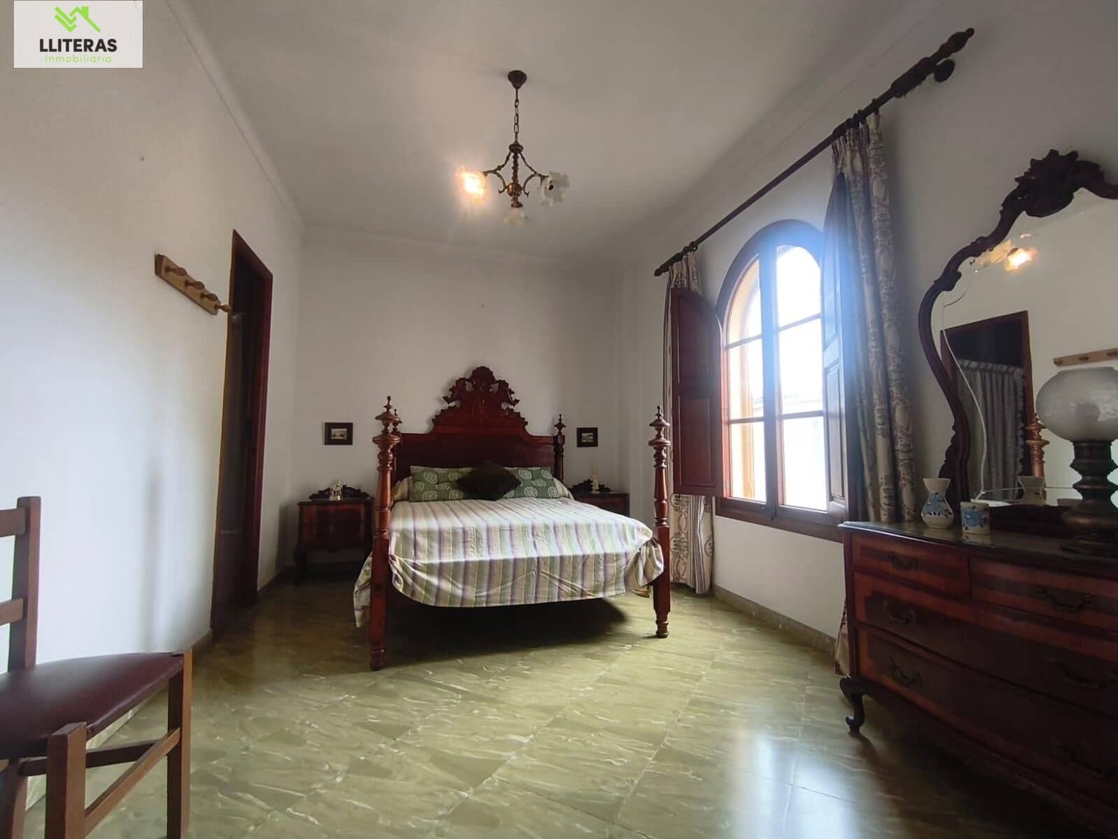 5 bedroom Villa for sale in Santa Margalida - € 395,000 (Ref: 9656083)