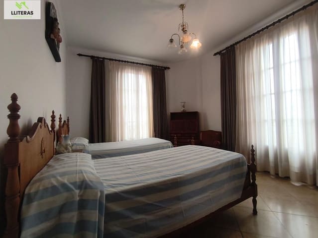 Chalet de 5 habitaciones en Santa Margalida en venta - 395.000 € (Ref: 9656083)