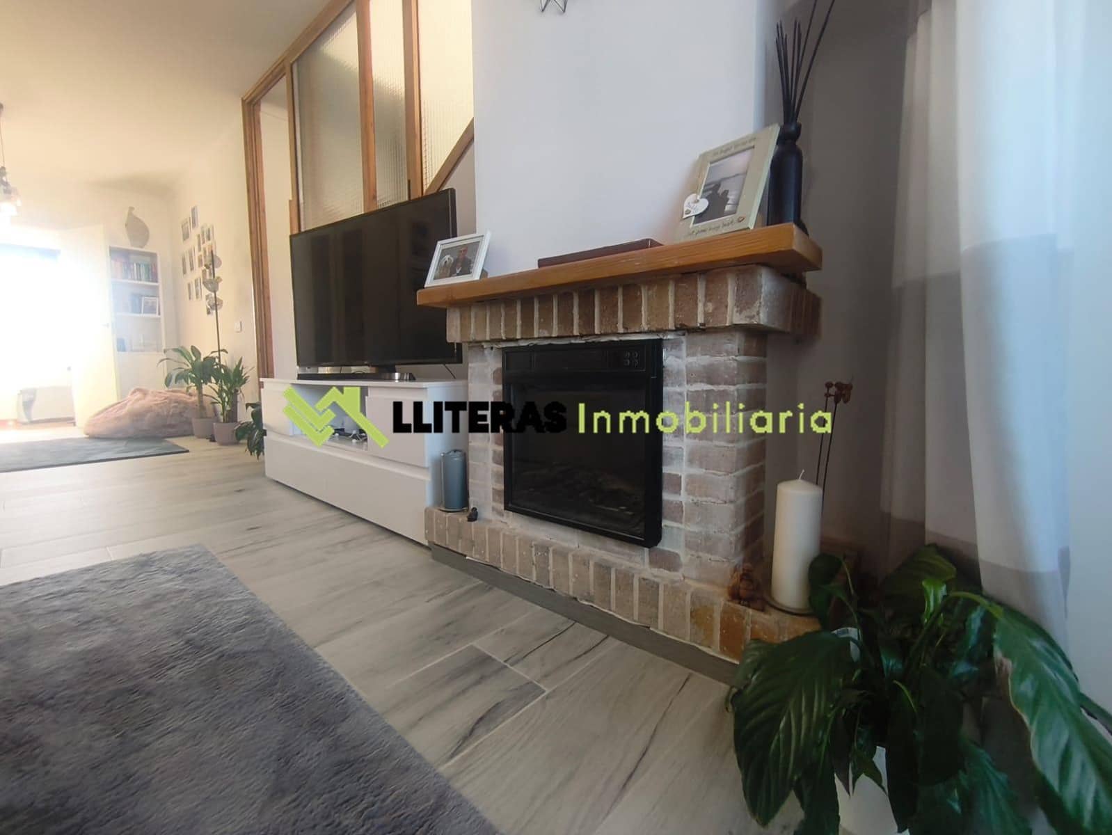 3 makuuhuone Kattohuoneisto myytävänä paikassa Alcudia - 349 000 € (Ref: 9761970)