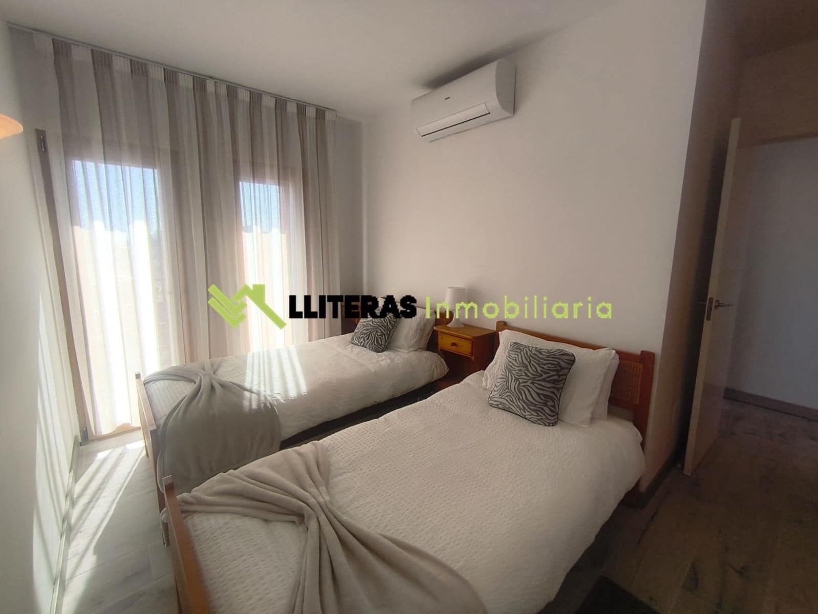 3 makuuhuone Kattohuoneisto myytävänä paikassa Alcudia - 349 000 € (Ref: 9761970)