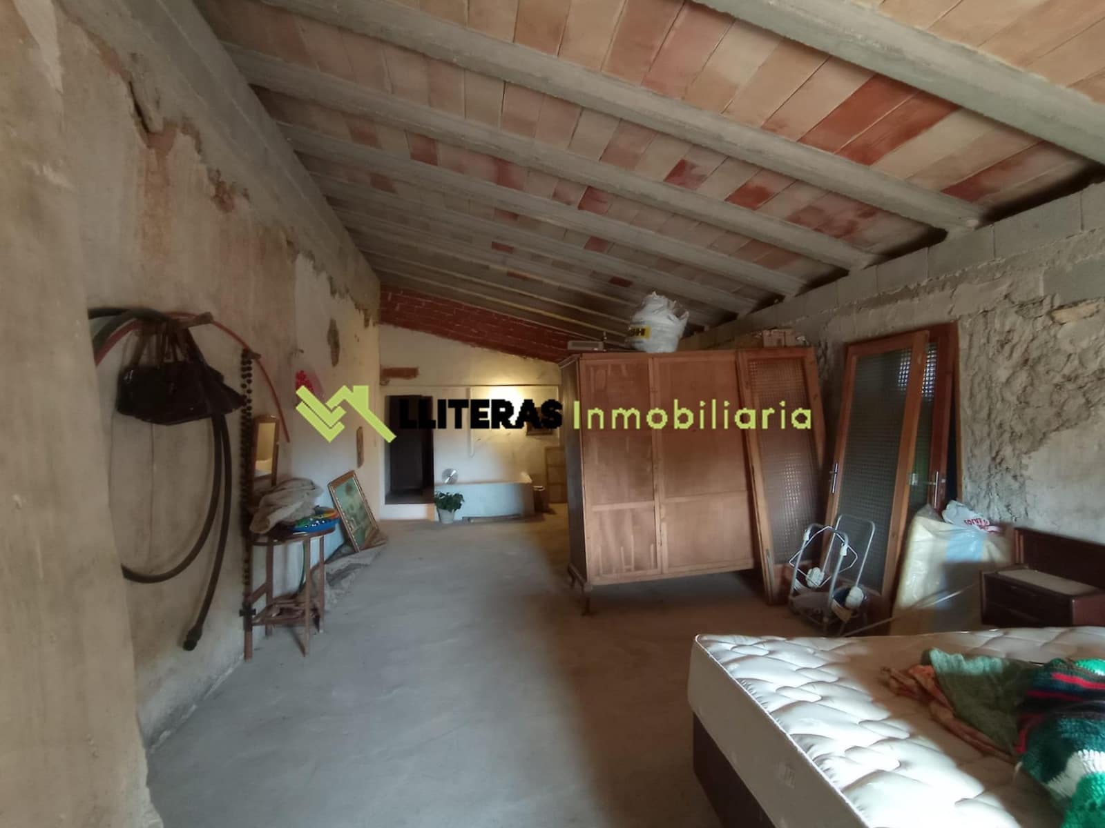 Haus zu verkaufen in Pina - 279.000 € (Ref: 9818199)