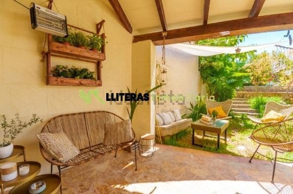 8 bedroom Finca/Country House for sale in Sencelles with pool - € 790,000 (Ref: 9866998)