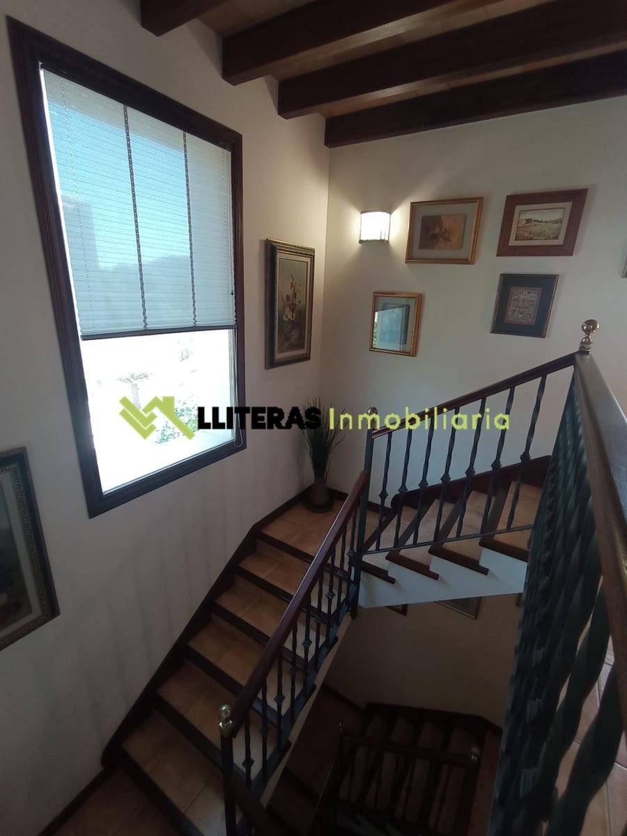 5 slaapkamer Villa te koop in Mancor de la Vall met garage - € 1.150.000 (Ref: 9938173)