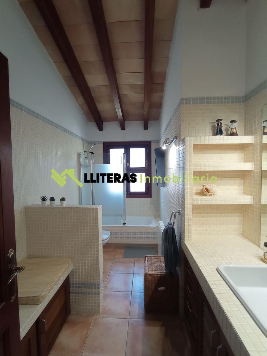 5 slaapkamer Villa te koop in Mancor de la Vall met garage - € 1.150.000 (Ref: 9938173)