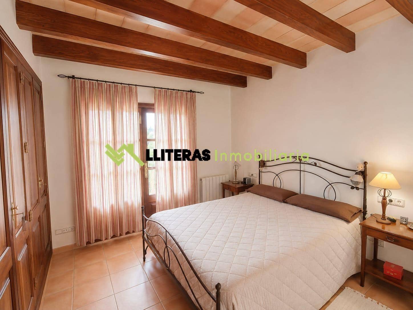 5 slaapkamer Villa te koop in Mancor de la Vall met garage - € 1.150.000 (Ref: 9938173)