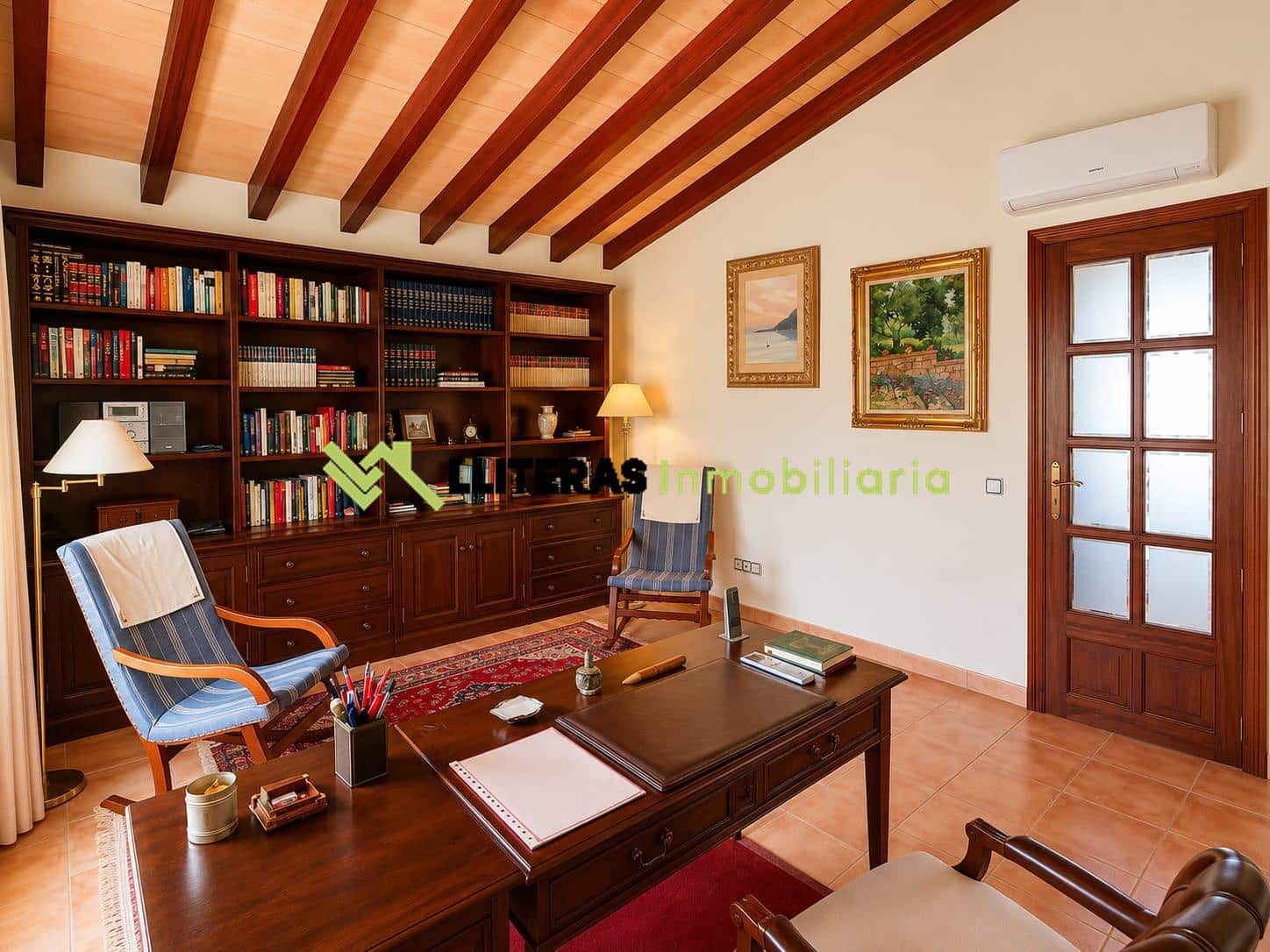 5 slaapkamer Villa te koop in Mancor de la Vall met garage - € 1.150.000 (Ref: 9938173)