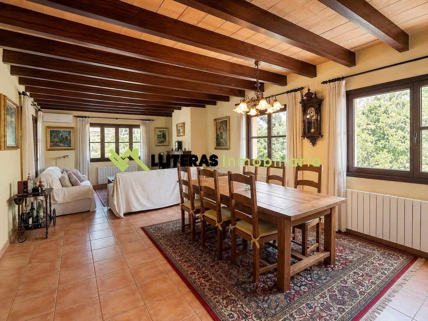5 slaapkamer Villa te koop in Mancor de la Vall met garage - € 1.150.000 (Ref: 9938173)