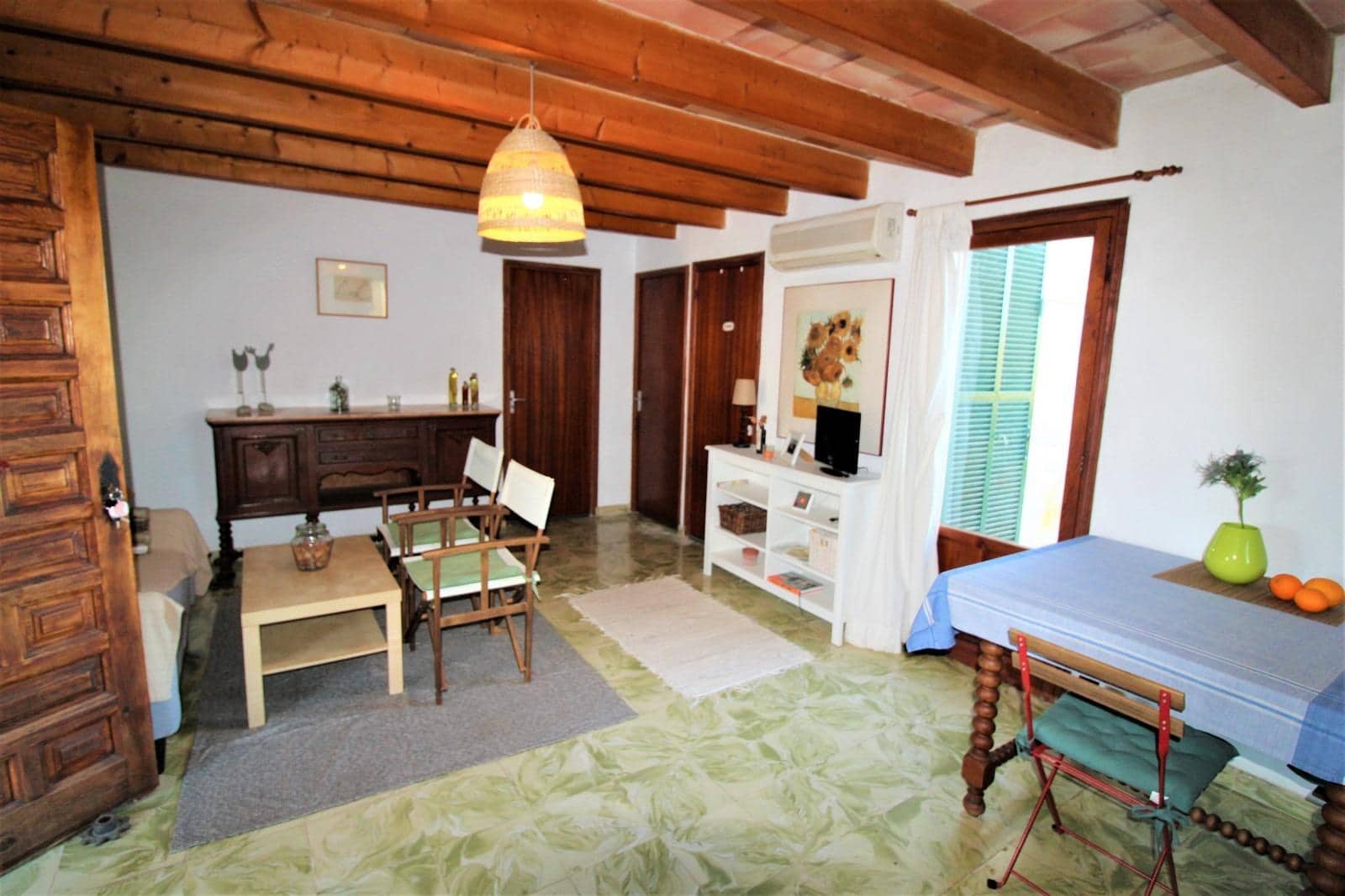 5 soveværelse Finca/Landehus til salg i Llubi med swimmingpool - € 690.000 (Ref: 9030518)