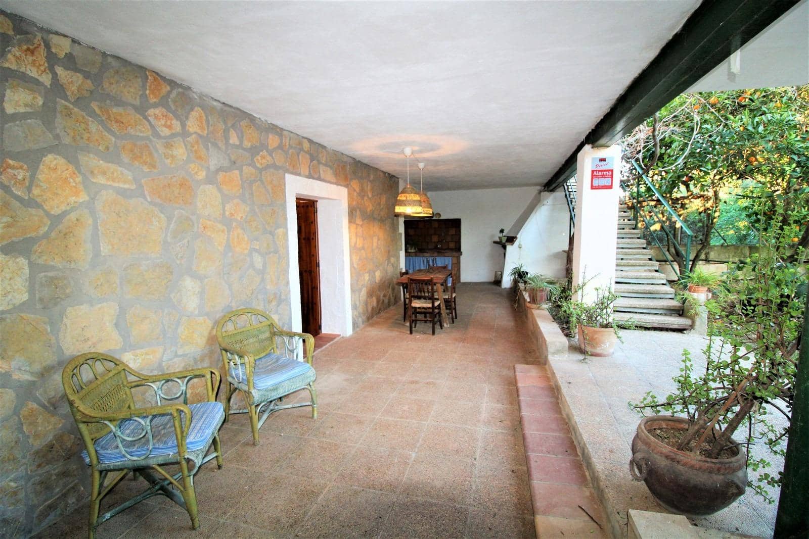 Finca/Casa Rural de 5 habitaciones en Llubí en venta con piscina - 690.000 € (Ref: 9030518)