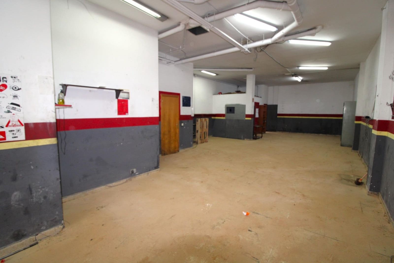 Commercieel te koop in Palma de Mallorca - € 240.000 (Ref: 9446307)