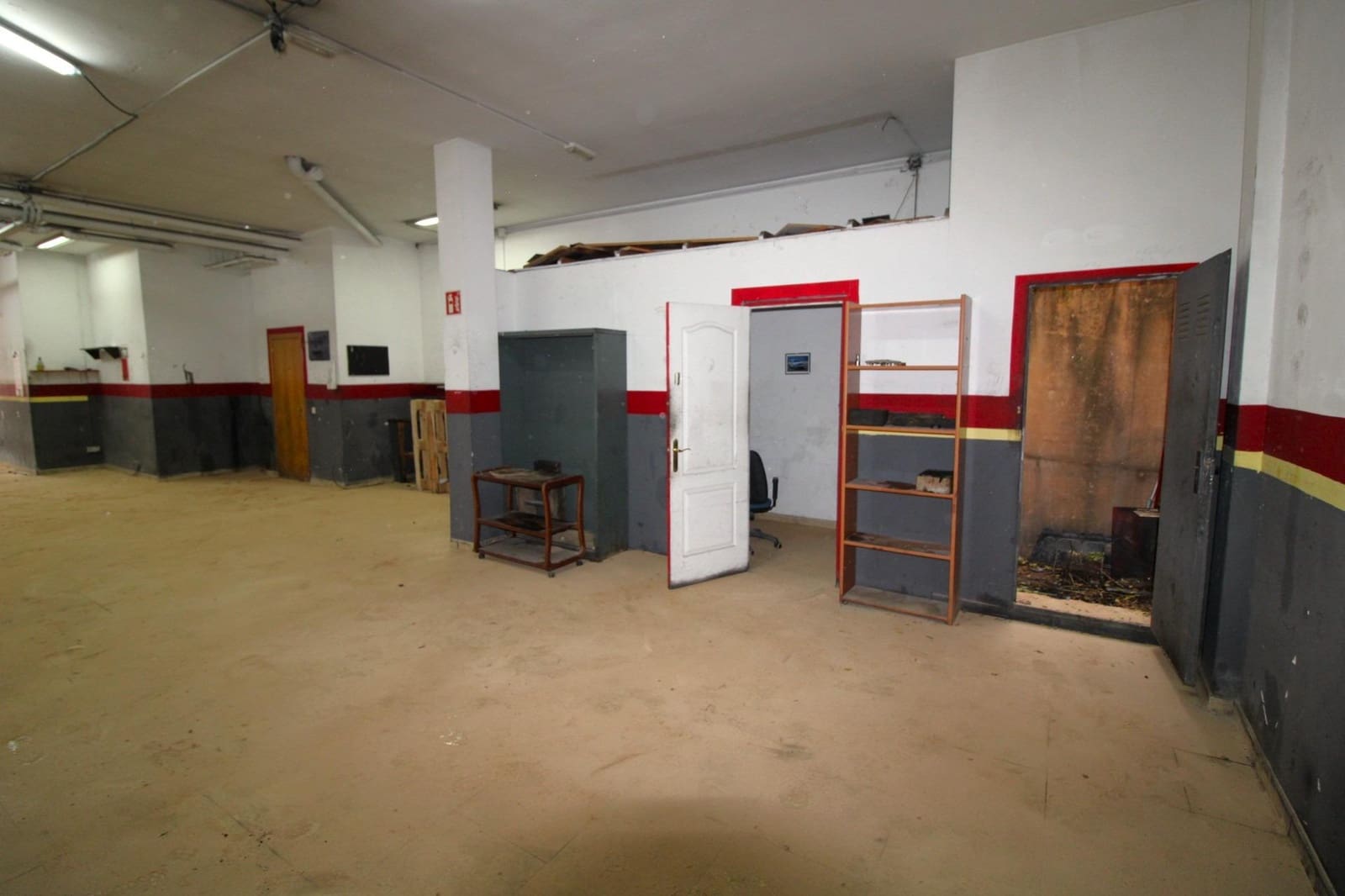 Commercieel te koop in Palma de Mallorca - € 240.000 (Ref: 9446307)