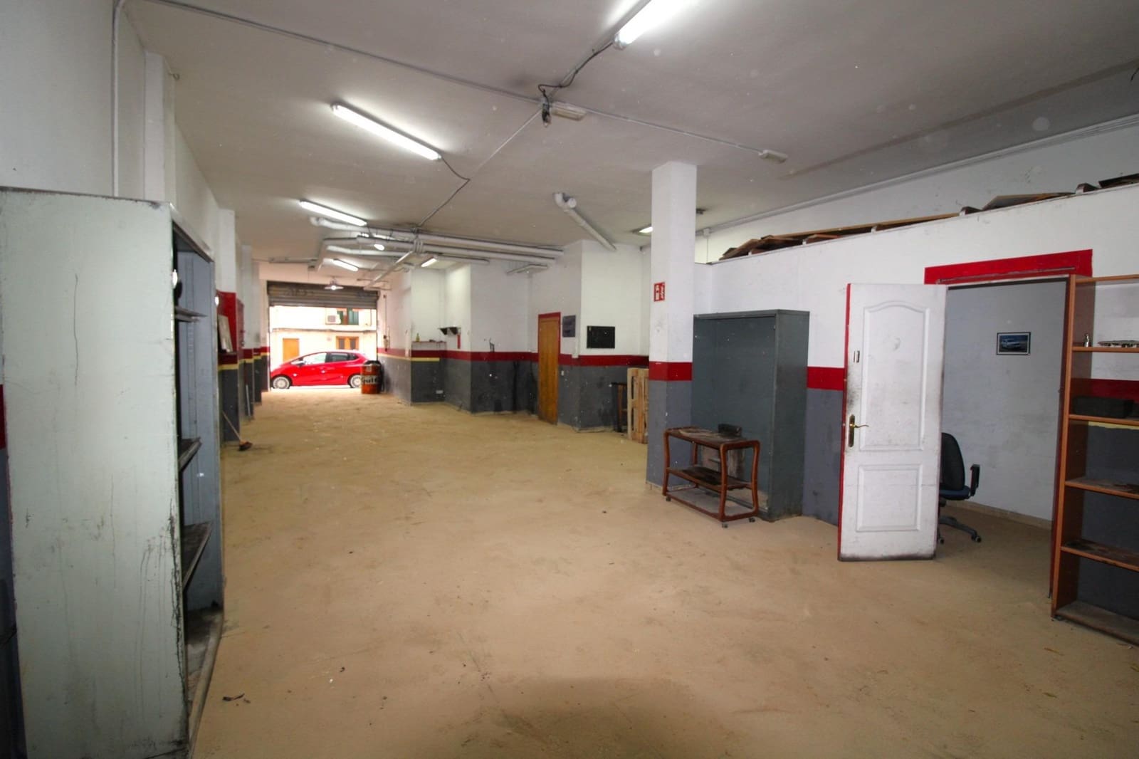 Commercieel te koop in Palma de Mallorca - € 240.000 (Ref: 9446307)