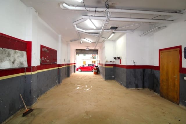 Commercieel te koop in Santa Catalina, Palma de Mallorca - € 240.000 (Ref: 9446307)