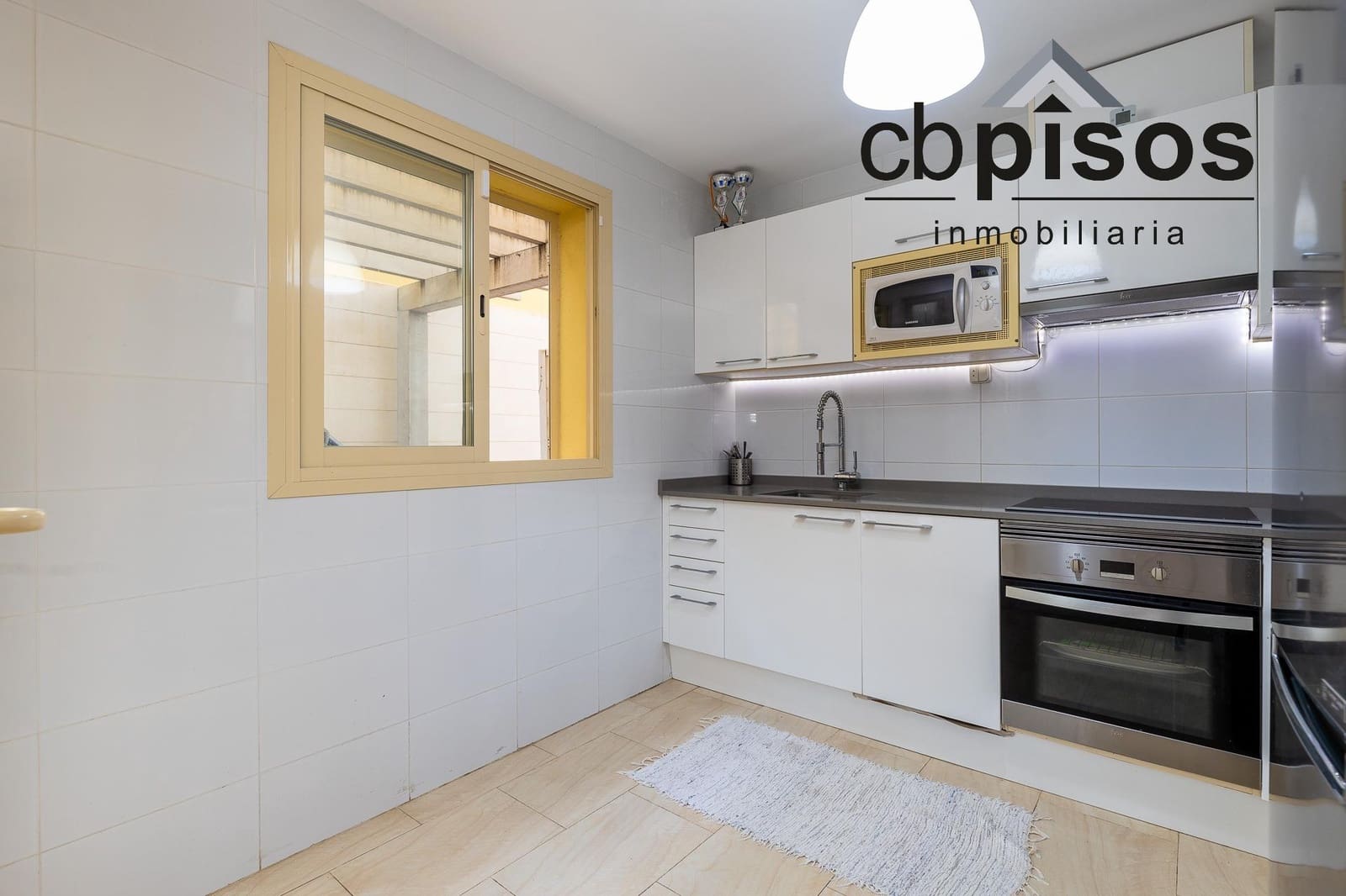 4 bedroom Apartment for rent in Alcudia - € 2,000 (Ref: 7790069)