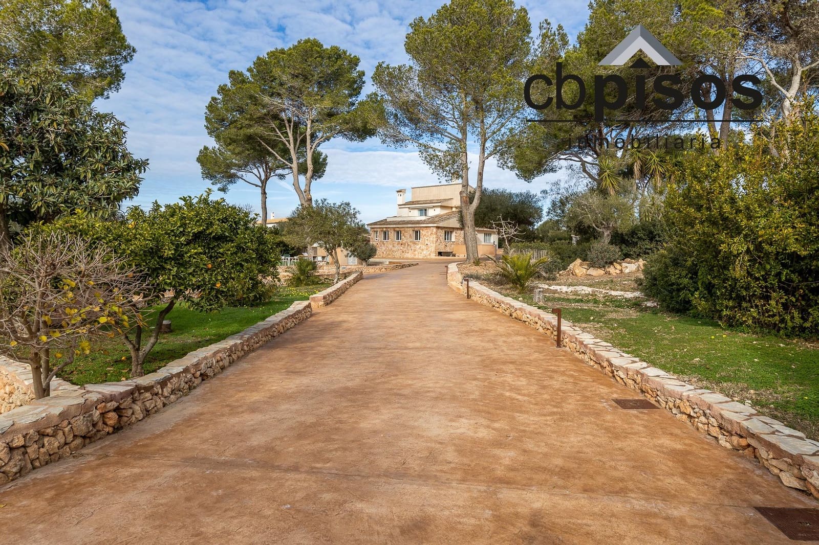 Finca/Casa Rural de 5 habitaciones en Palma de Mallorca en venta con piscina garaje - 2.539.000 € (Ref: 8090319)