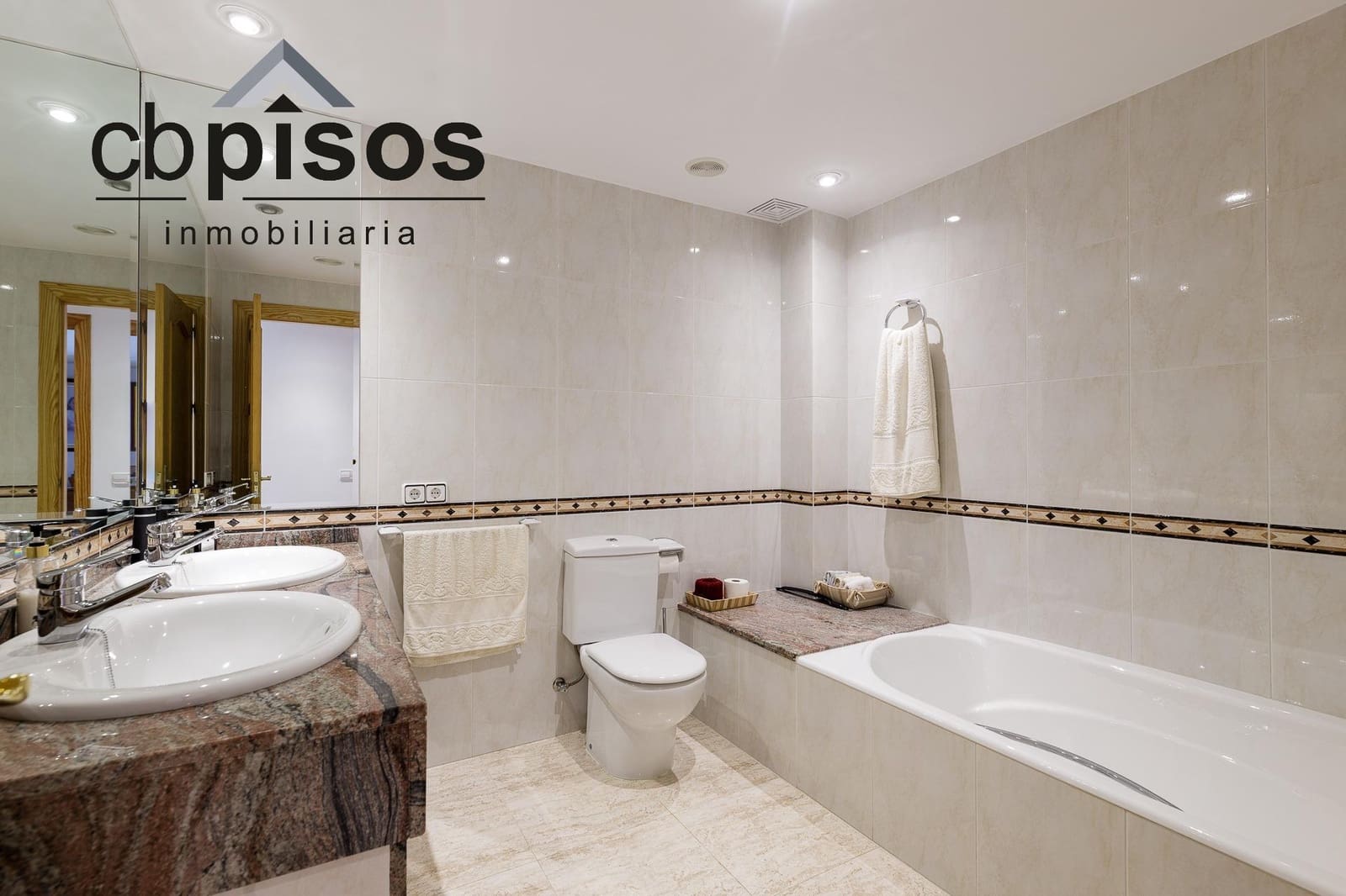 5 quarto Moradia para venda em Palma de Mallorca com garagem - 1 100 000 € (Ref: 8155117)