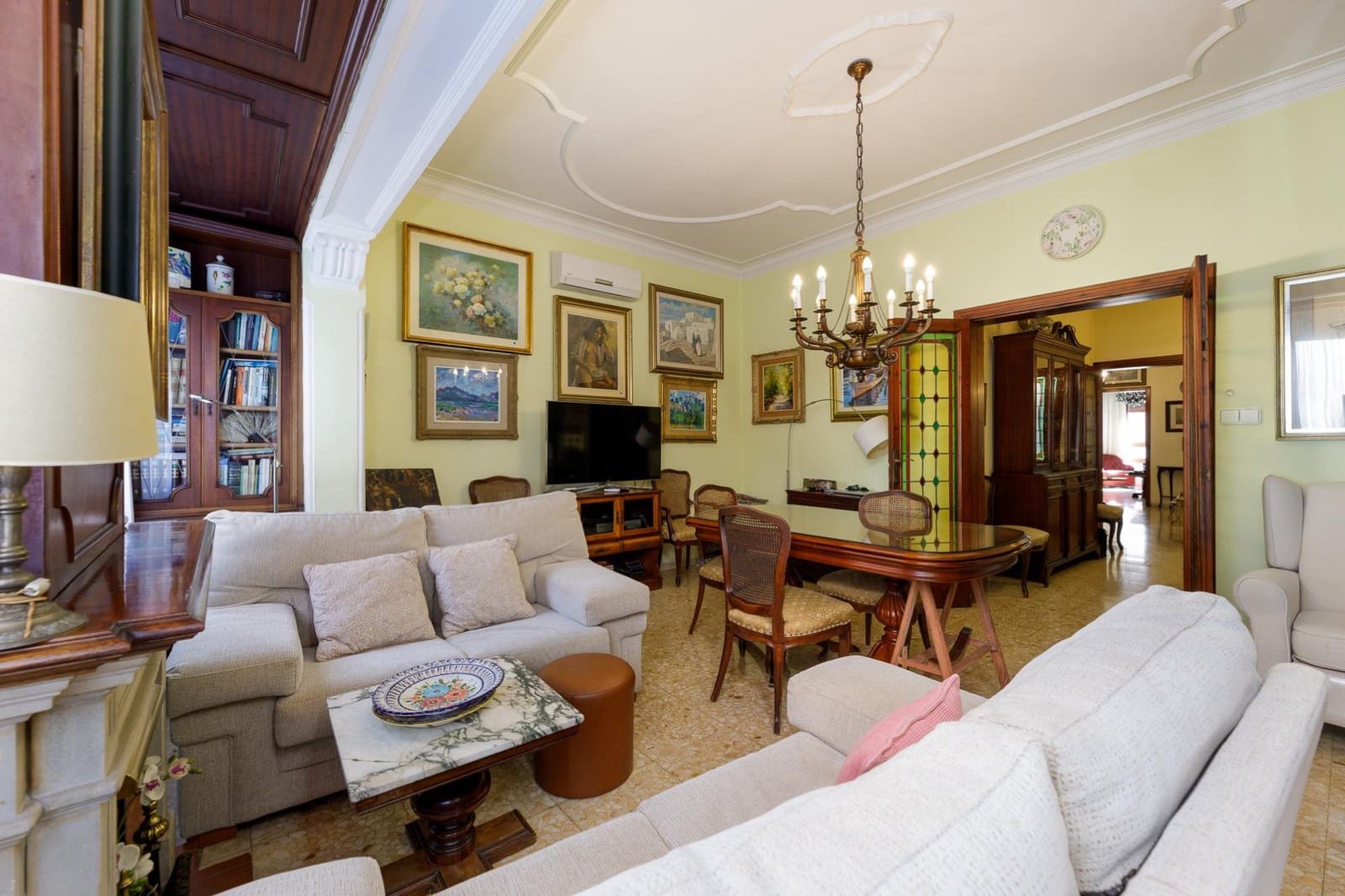 Piso de 5 habitaciones en Palma de Mallorca en venta - 750.000 € (Ref: 8174939)