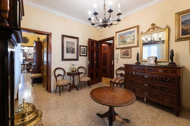 5 slaapkamer Flat te koop in Centro, Palma de Mallorca - € 750.000 (Ref: 8174939)