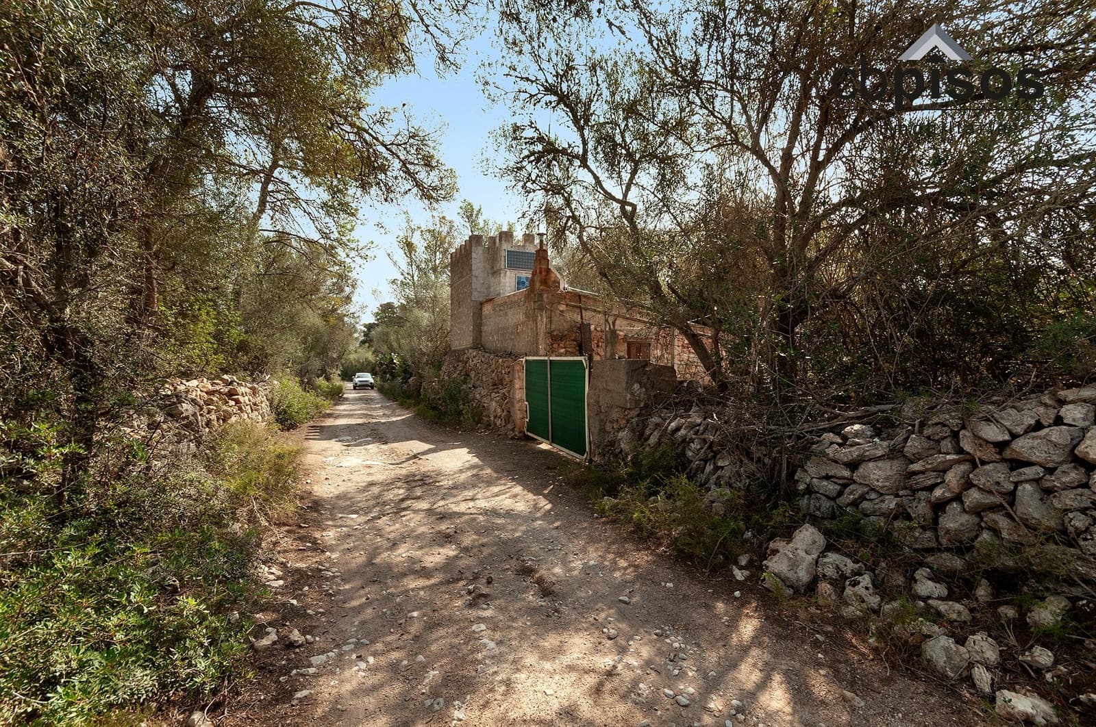 Finca/Country House for sale in Porreres - € 199,900 (Ref: 8488858)