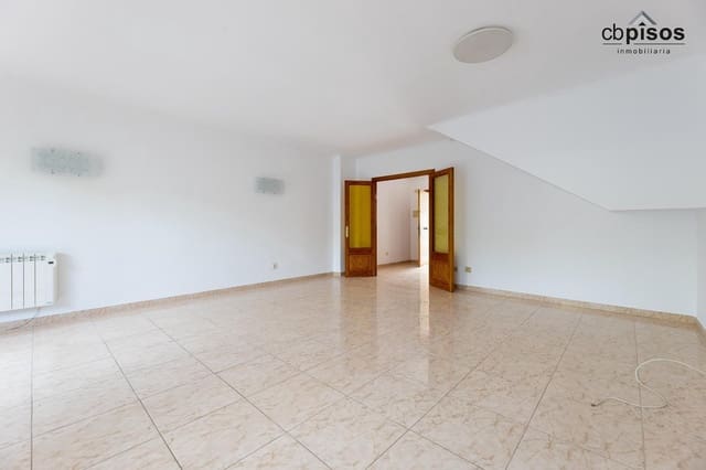 3 sypialnia Dom blizniak na sprzedaż w Palma de Mallorca z garażem - 585 000 € (Ref: 8652659)