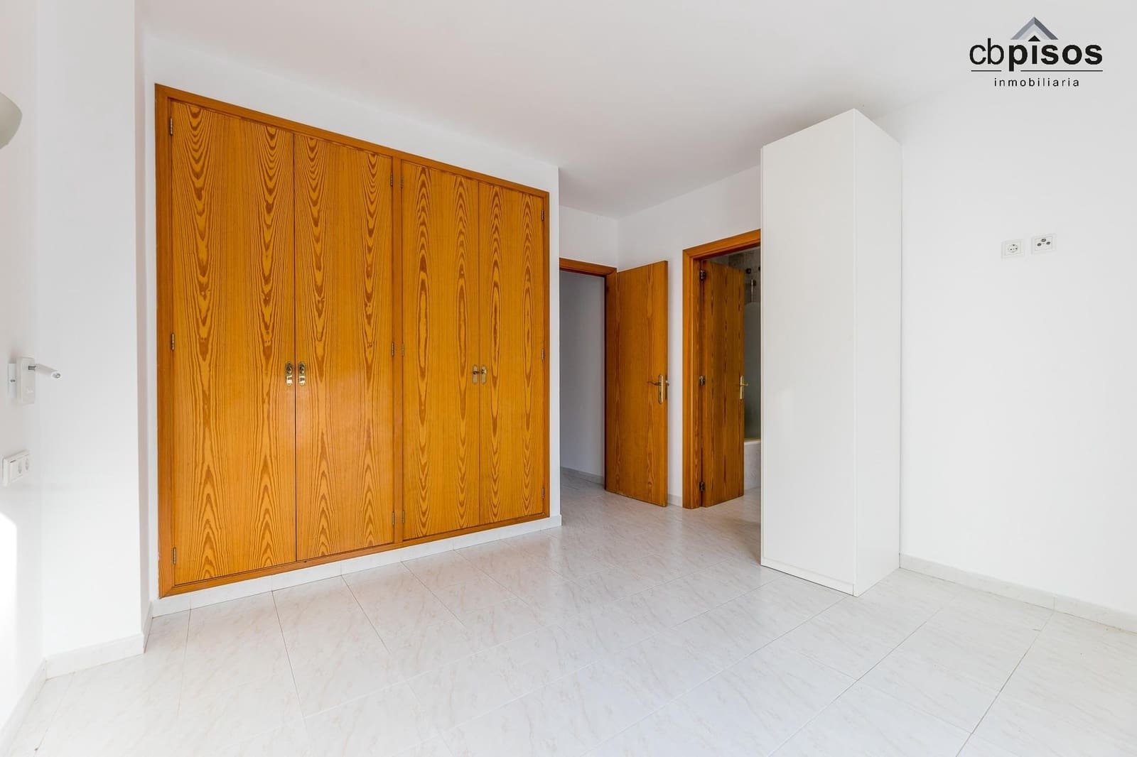 3 sypialnia Dom blizniak na sprzedaż w Palma de Mallorca z garażem - 585 000 € (Ref: 8652659)