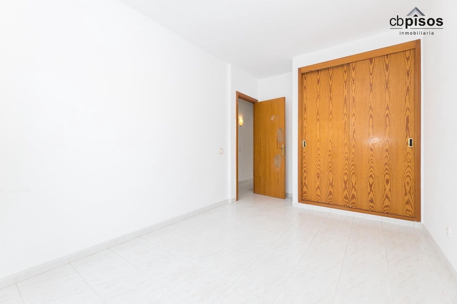 3 sypialnia Dom blizniak na sprzedaż w Palma de Mallorca z garażem - 585 000 € (Ref: 8652659)