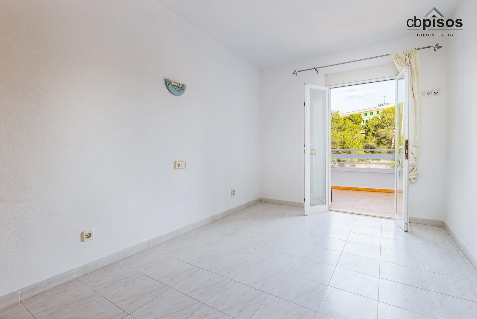 3 sypialnia Dom blizniak na sprzedaż w Palma de Mallorca z garażem - 585 000 € (Ref: 8652659)