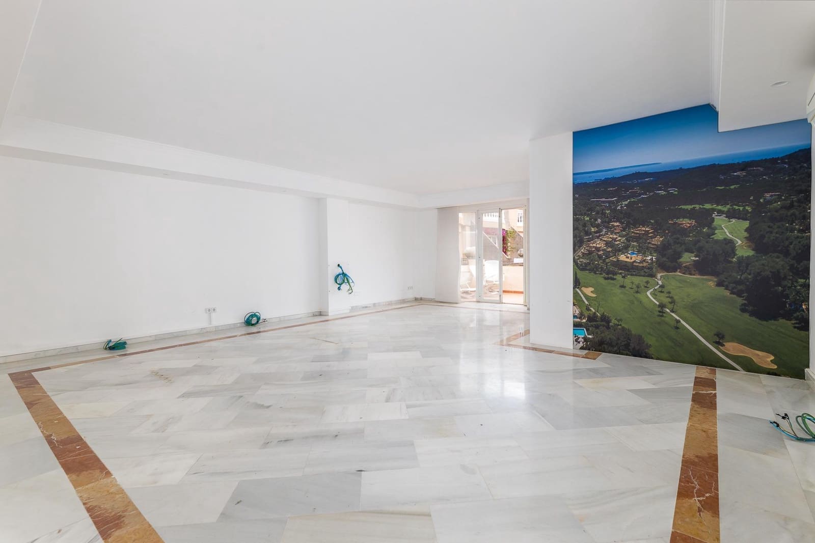 Erhverv til salg i Puerto de Andratx med garage - € 599.000 (Ref: 8834402)