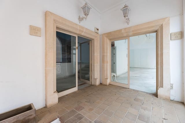 Erhverv til salg i Puerto de Andratx, Andratx med garage - € 599.000 (Ref: 8834402)