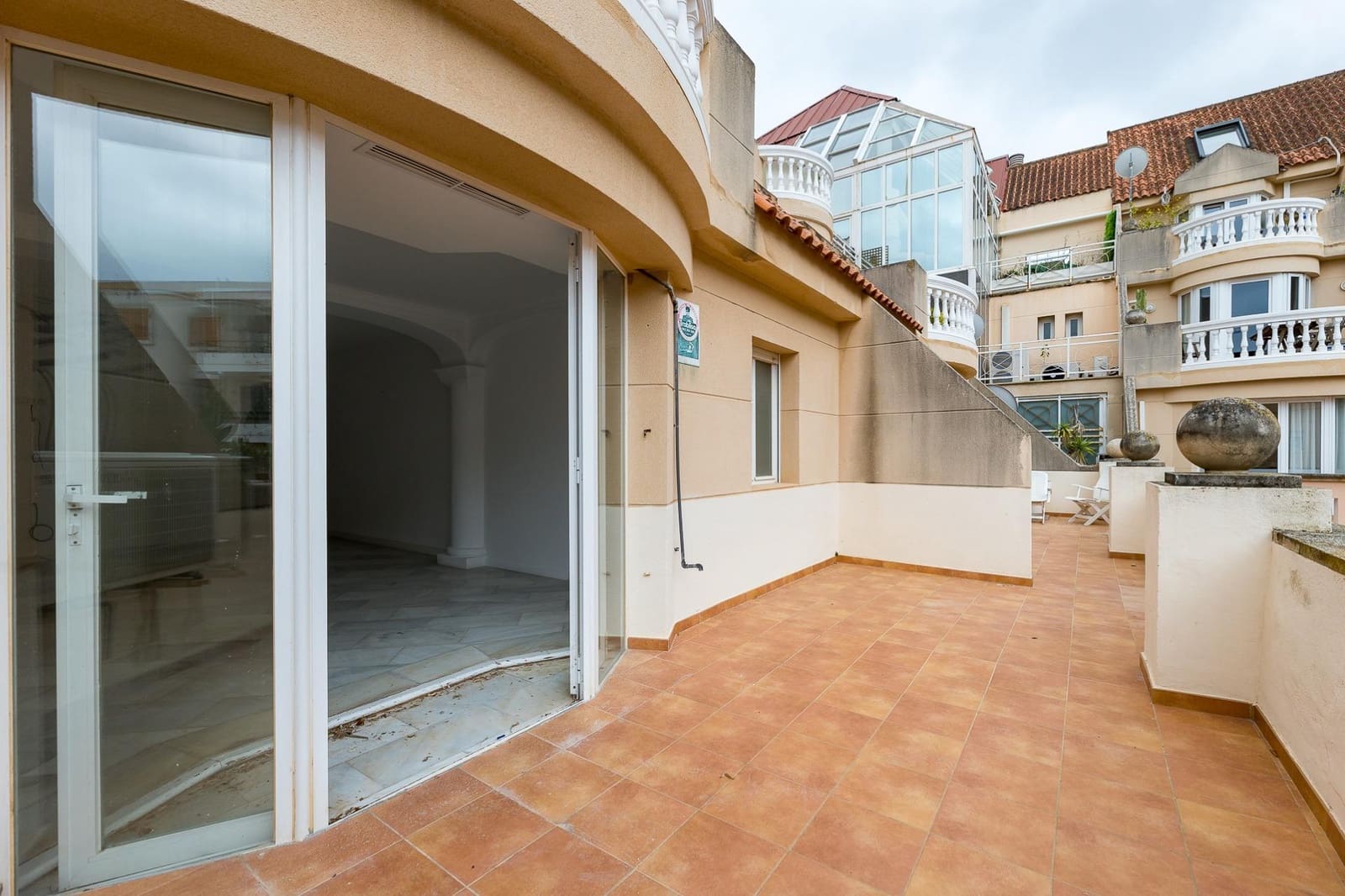 Erhverv til salg i Puerto de Andratx med garage - € 599.000 (Ref: 8834402)