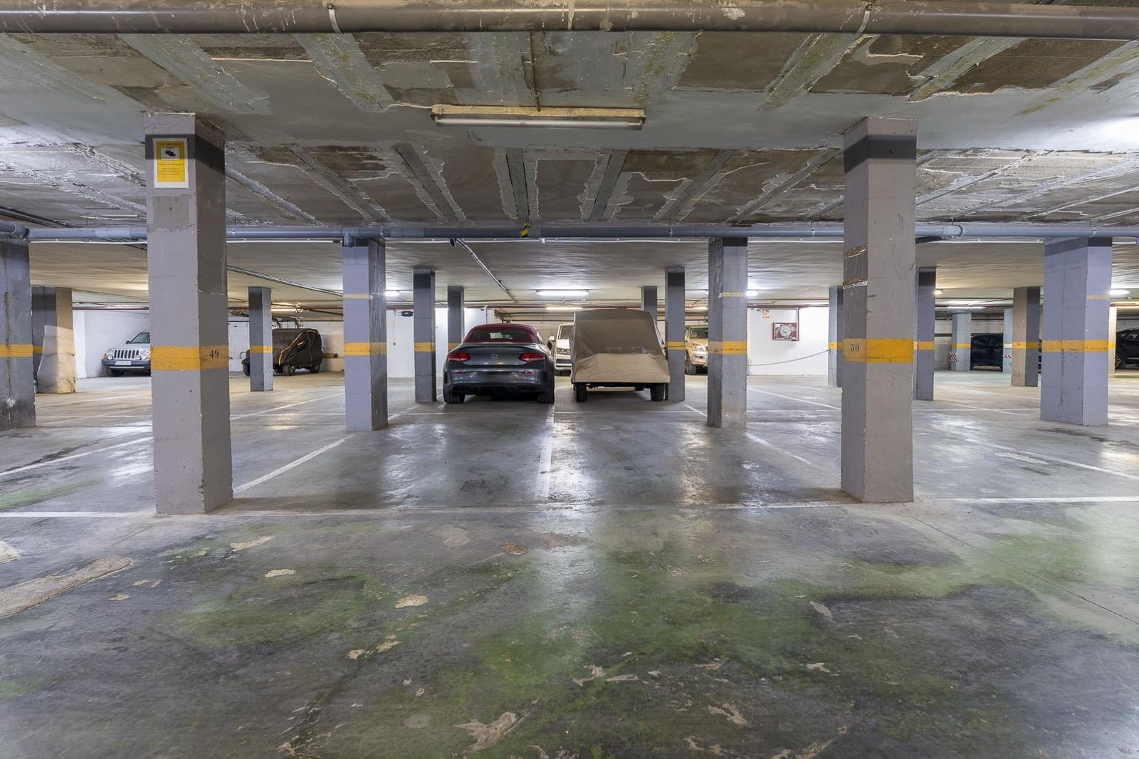 Erhverv til salg i Puerto de Andratx med garage - € 599.000 (Ref: 8834402)