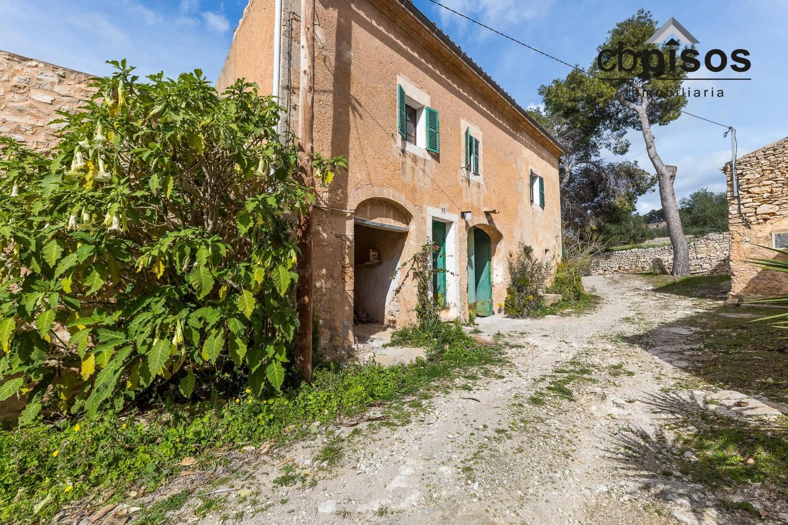 3 bedroom Finca/Country House for sale in Felanitx with garage - € 2,760,000 (Ref: 8857405)