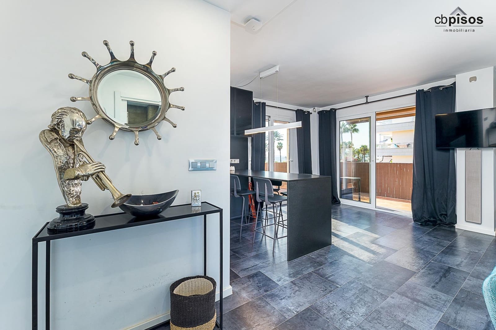 3 bedroom Flat for sale in Palma de Mallorca - € 700,000 (Ref: 9262733)