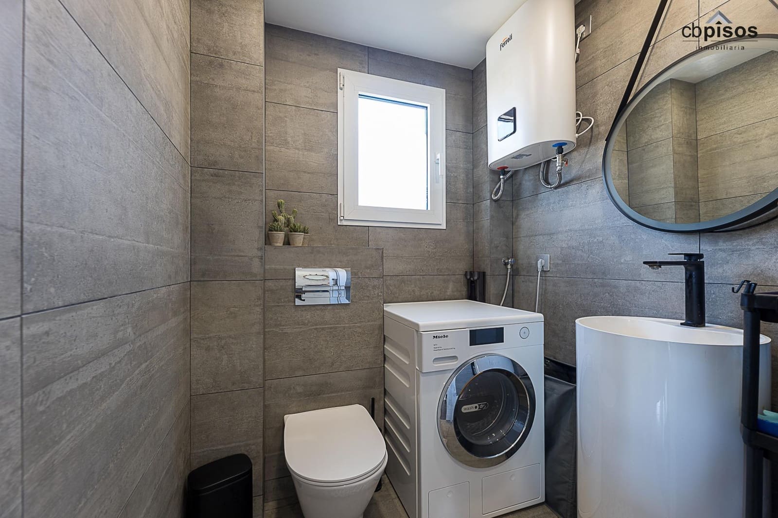 3 bedroom Flat for sale in Palma de Mallorca - € 700,000 (Ref: 9262733)