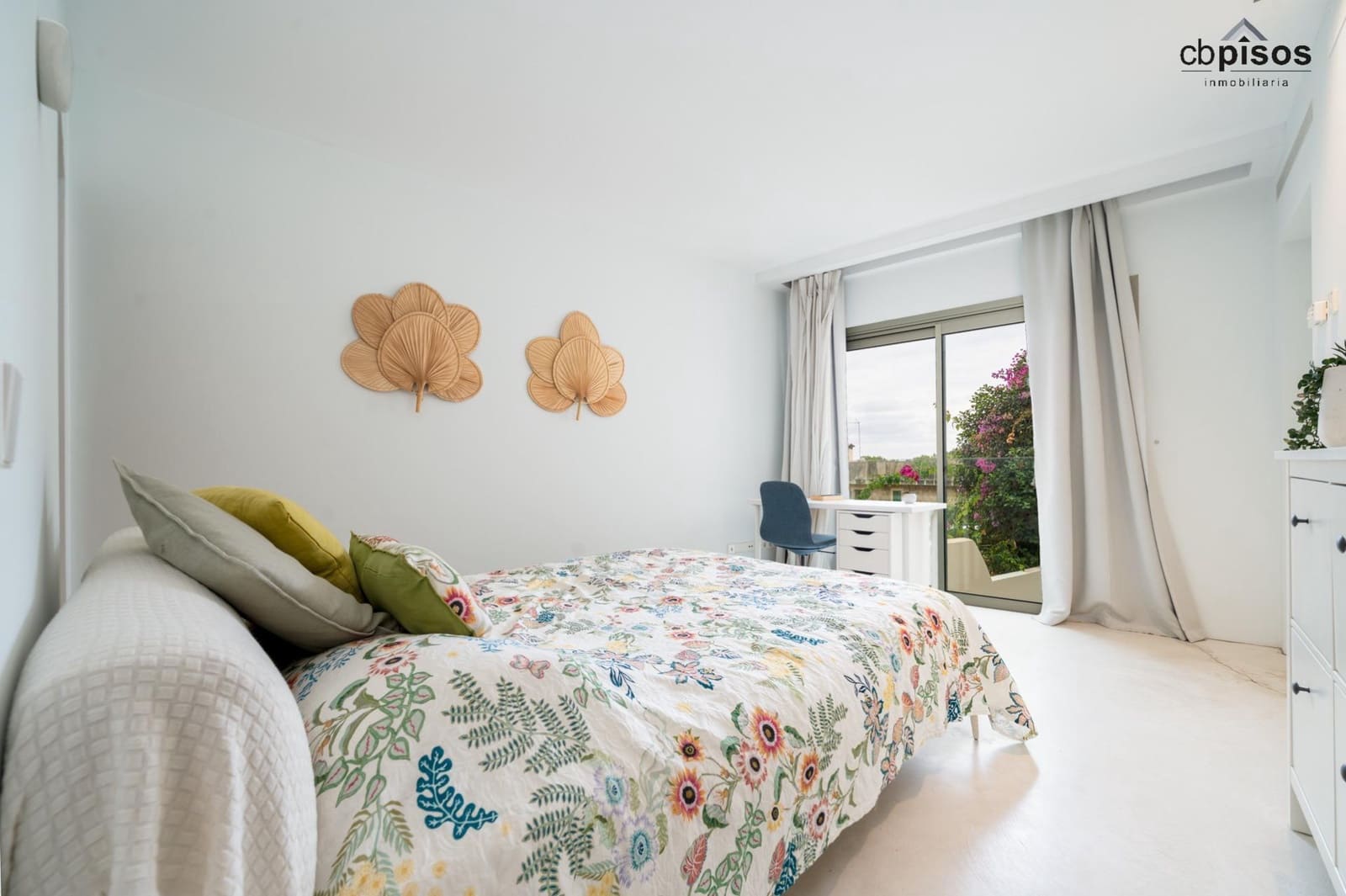 3 soveværelse Lejlighed til salg i Cala Mayor med swimmingpool garage - € 670.000 (Ref: 9330807)