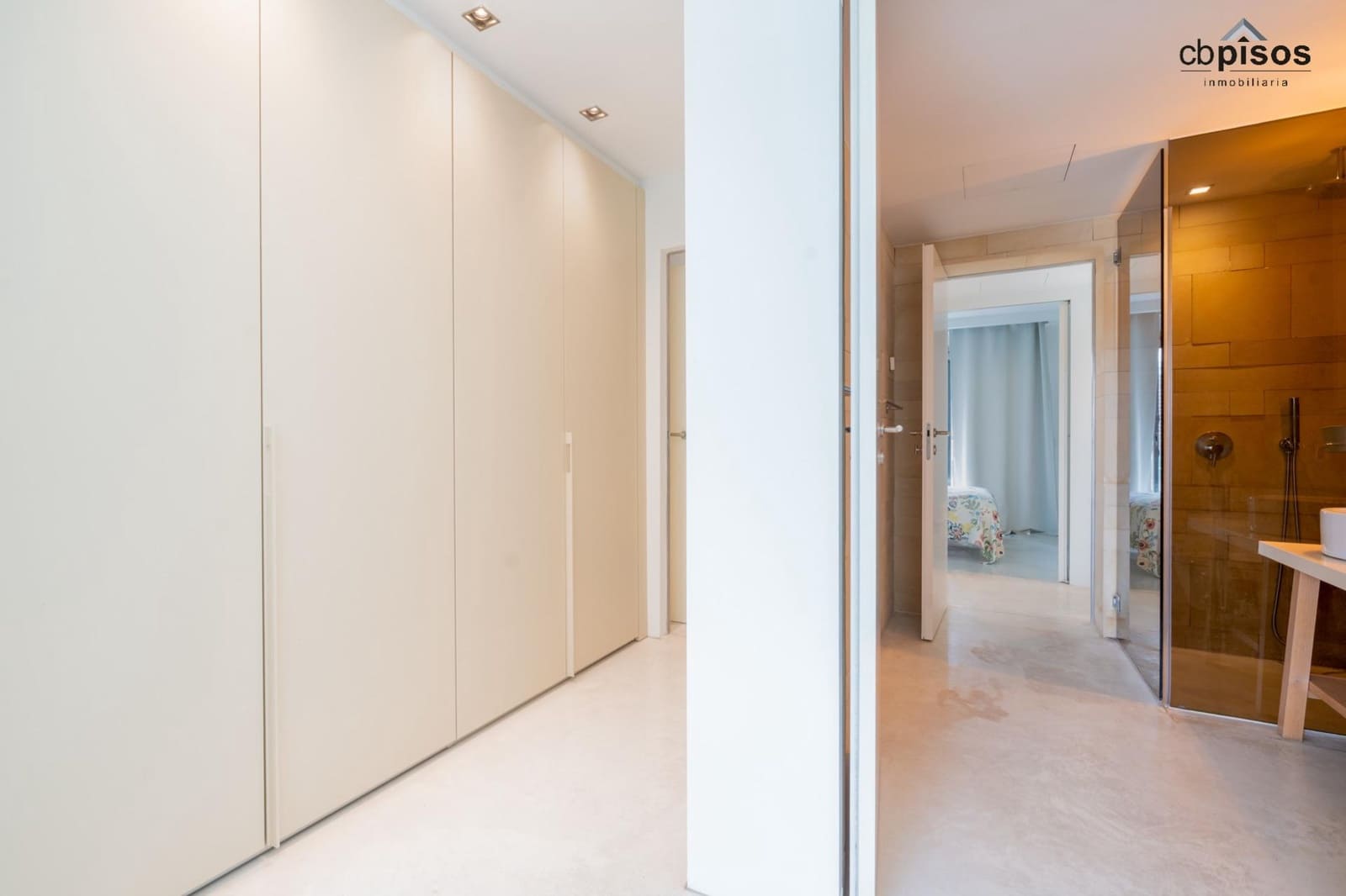 3 soveværelse Lejlighed til salg i Cala Mayor med swimmingpool garage - € 670.000 (Ref: 9330807)