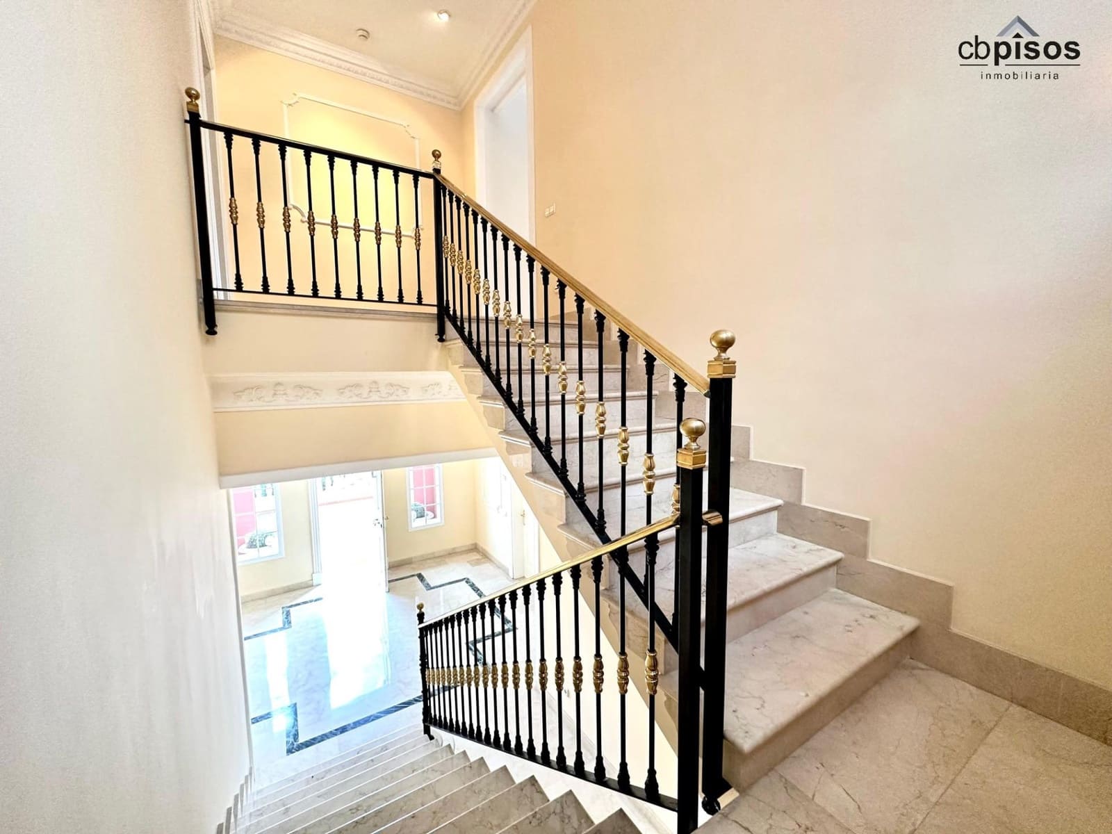 5 soveværelse Villa til leje i Bendinat med swimmingpool garage - € 8.500 (Ref: 9359408)