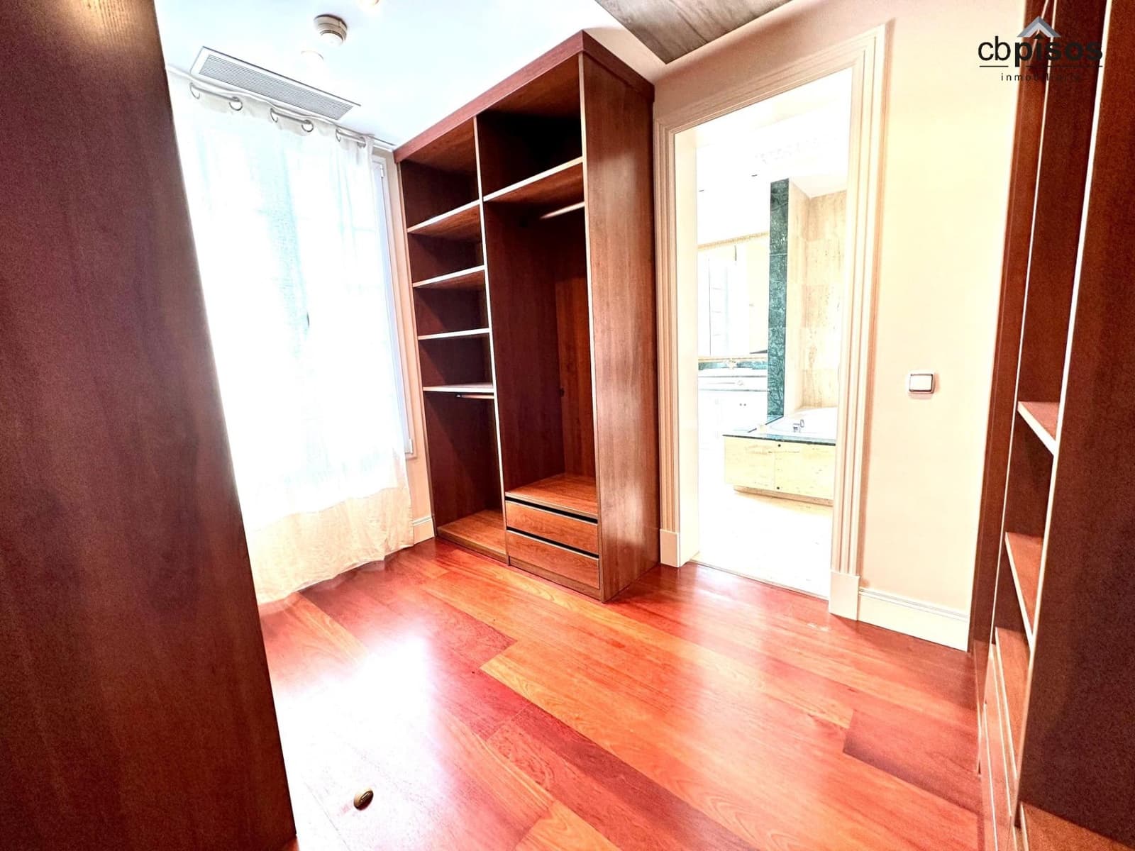 5 soveværelse Villa til leje i Bendinat med swimmingpool garage - € 8.500 (Ref: 9359408)