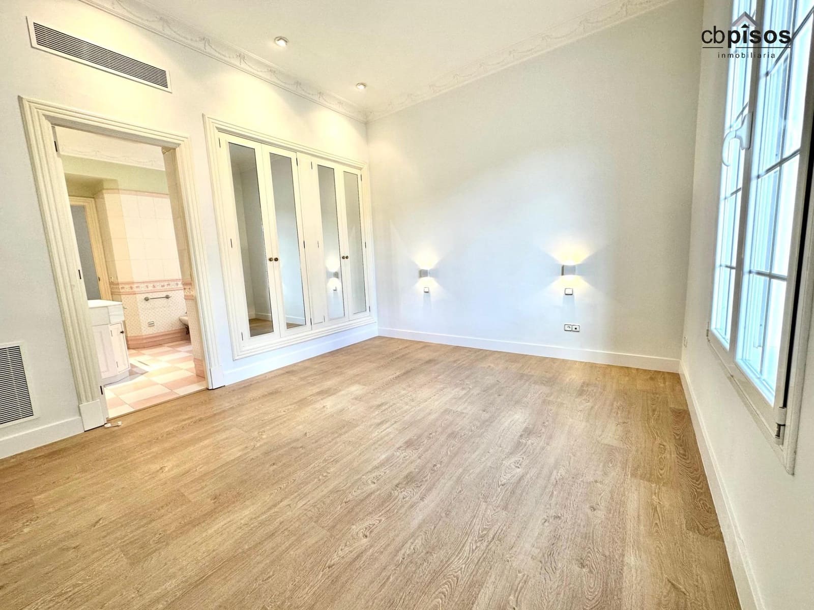 5 soveværelse Villa til leje i Bendinat med swimmingpool garage - € 8.500 (Ref: 9359408)