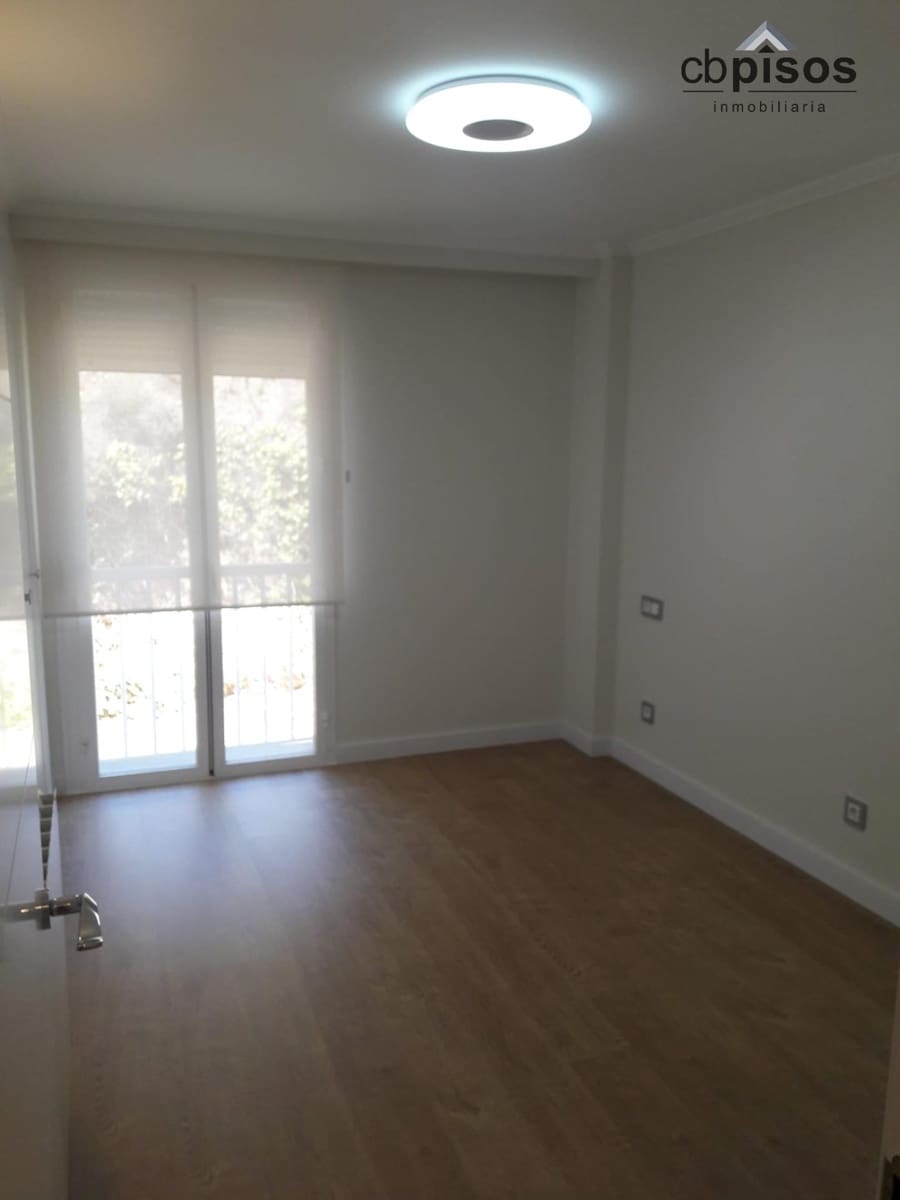 3 sovrum Lägenhet att hyra i Bendinat med pool - 3 900 € (Ref: 9362481)